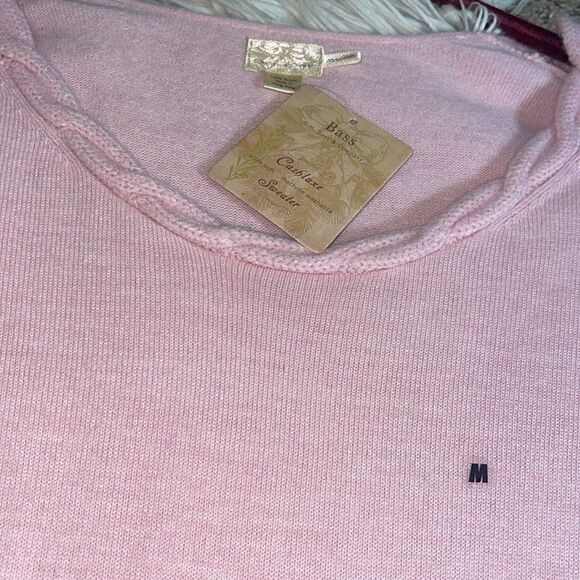Vintage G.H. Bass & Company sweater Womens Sz M scoop neck ultra soft Hong Kong - Picture 8 of 11